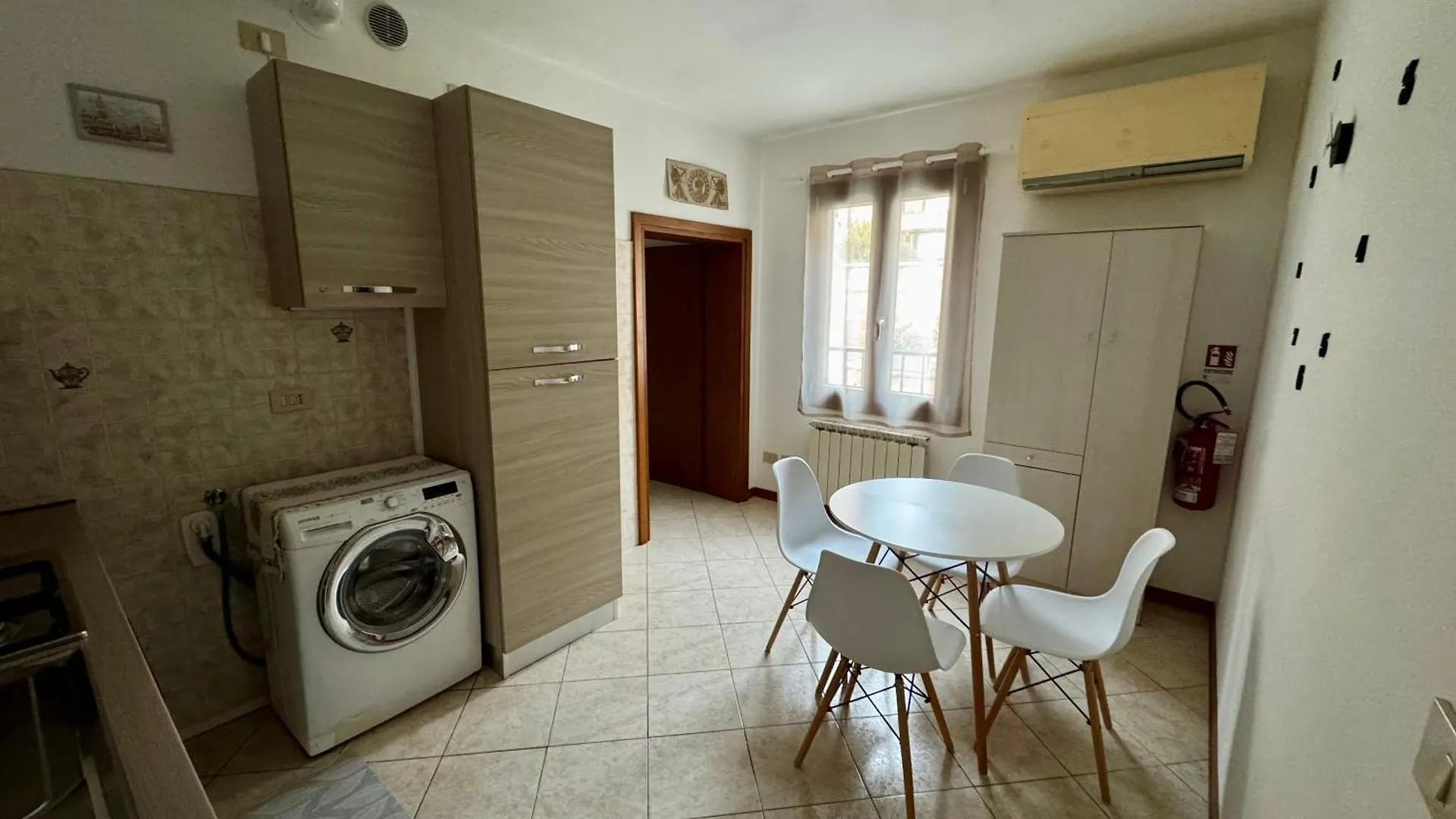 Ca' Fettier Canal View Venice Apartment